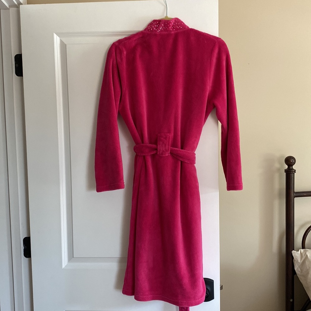 Hot Pink Bathrobe - Picture 4 of 4